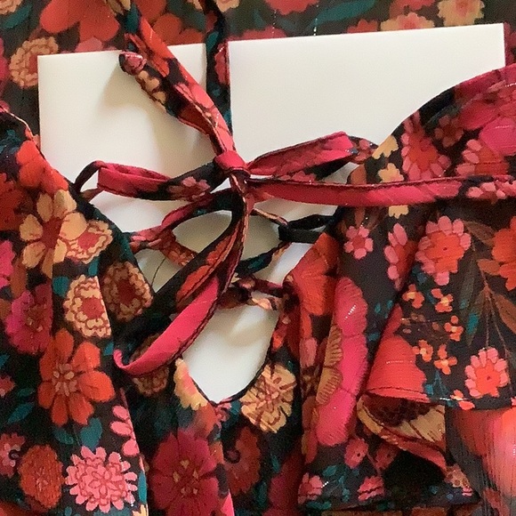 7th Avenue New York & Company blouse Size Small - Picture 7 of 8